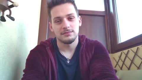 Snapshot of roberto_twink1 chatting on January 17, 2026, 8:41 am Roberto online show from January 17, 2026, 8:41 am