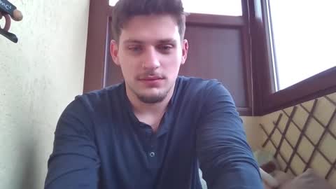 Snapshot of roberto_twink1 chatting on February 6, 2026, 9:23 am Roberto online show from February 6, 2026, 9:23 am