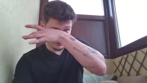 Snapshot of roberto_twink1 chatting on February 17, 2026, 7:16 am Roberto online show from February 17, 2026, 7:16 am