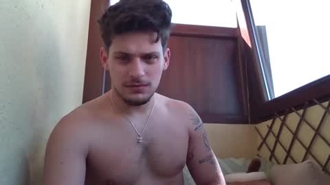 Snapshot of roberto_twink1 chatting on March 13, 2026, 11:17 am Roberto online show from March 13, 2026, 11:17 am