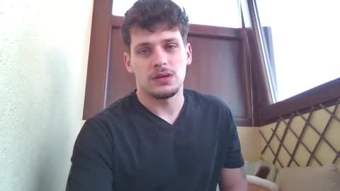 Snapshot of roberto_twink1 chatting on March 16, 2026, 7:34 am Roberto online show from March 16, 2026, 7:34 am