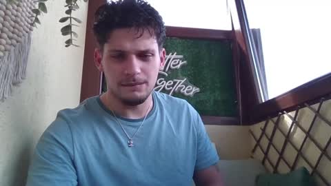 Snapshot of roberto_twink1 chatting on April 3, 2026, 11:19 am Roberto online show from April 3, 2026, 11:19 am