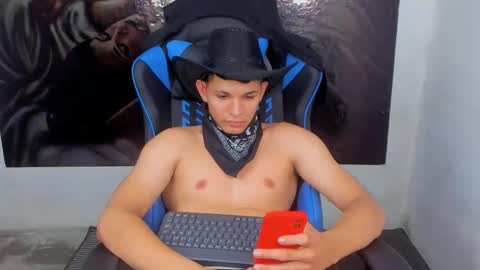 Robin online show from December 3, 2024, 4:17 pm