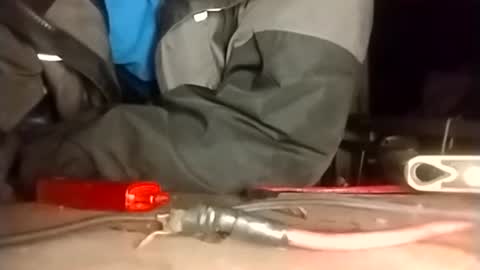 Snapshot of robincom23 chatting on February 5, 2026, 2:22 pm R online show from February 5, 2026, 2:22 pm