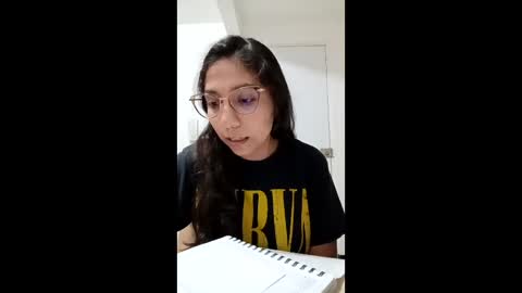 Snapshot of robinnico2103 chatting on March 9, 2026, 12:58 am Robin online show from March 9, 2026, 12:58 am