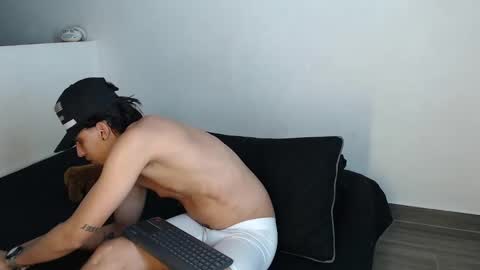 Snapshot of robisson_zack chatting on September 11, 2025, 10:04 am Robisson Zack online show from September 11, 2025, 10:04 am