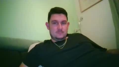 Robin online show from October 26, 2025, 9:53 pm