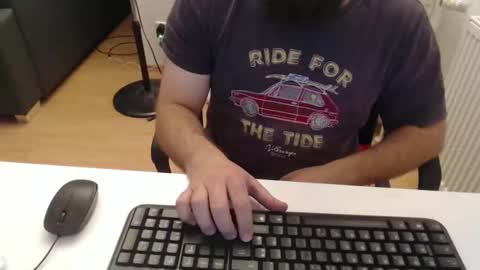 Snapshot of robzombi chatting on November 27, 2025, 9:39 pm Rockbart online show from November 27, 2025, 9:39 pm