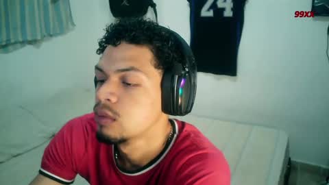 Rocco online show from November 17, 2025, 2:12 pm