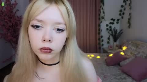 rochelle_dolly online show from February 1, 2026, 3:43 pm