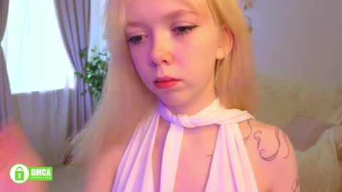 Snapshot of rochelle_dolly chatting on May 12, 2026, 3:53 pm rochelle_dolly online show from May 12, 2026, 3:53 pm
