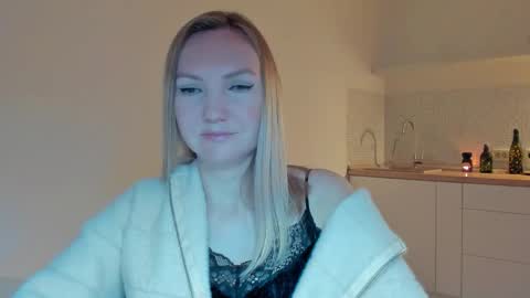 Snapshot of rock__baby chatting on February 27, 2026, 10:32 pm rock__baby online show from February 27, 2026, 10:32 pm