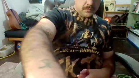 Snapshot of rockinoutwithmycokout chatting on October 20, 2025, 12:55 am rockinoutwithmycokout online show from October 20, 2025, 12:55 am