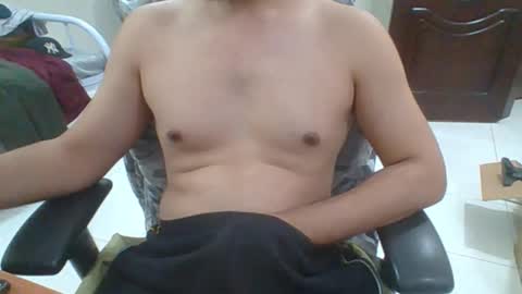 Snapshot of rockysam090 chatting on November 26, 2025, 5:58 pm rockysam090 online show from November 26, 2025, 5:58 pm