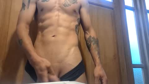 Snapshot of rockywetice chatting on February 3, 2026, 10:53 am Rockyice online show from February 3, 2026, 10:53 am