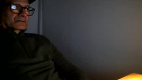Snapshot of rodahot4 chatting on May 3, 2026, 1:28 pm rodahot4 online show from May 3, 2026, 1:28 pm