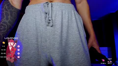 MY NAME  CAN SEE ALL MY CUM VIDEO BUY FAN SUB. online show from January 14, 2025, 10:23 pm