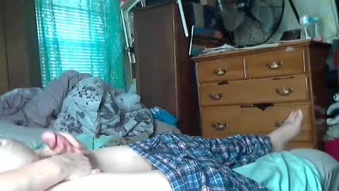 Snapshot of roddy69er chatting on February 28, 2025, 3:48 pm roddy69er online show from February 28, 2025, 3:48 pm