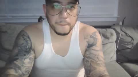 Snapshot of roddy_pipeher215 chatting on January 15, 2026, 4:06 am roddy_pipeher215 online show from January 15, 2026, 4:06 am