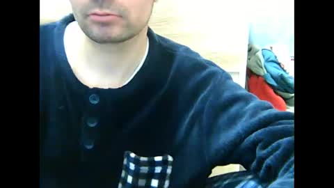 Snapshot of rodrigolumen chatting on February 15, 2026, 2:58 pm rodrigolumen online show from February 15, 2026, 2:58 pm