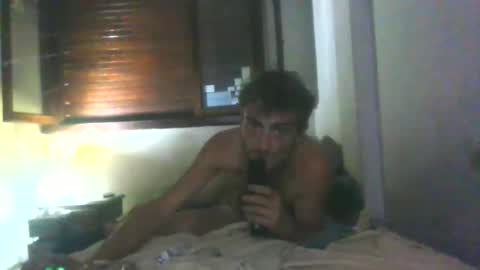 Snapshot of rodrigomolero1982 chatting on February 26, 2026, 2:32 am rodrigomolero1982 online show from February 26, 2026, 2:32 am