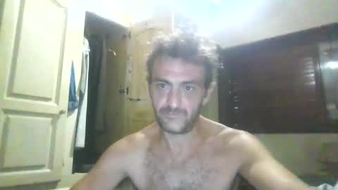 Snapshot of rodrigomolero1982 chatting on March 5, 2026, 11:34 pm rodrigomolero1982 online show from March 5, 2026, 11:34 pm