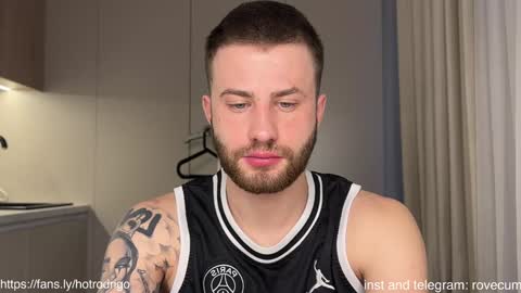 Snapshot of rodrigoveira chatting on January 19, 2025, 11:12 am Rodrigo online show from January 19, 2025, 11:12 am