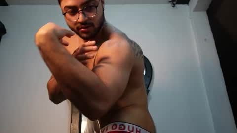 Roger Belmont online show from October 17, 2025, 3:20 am