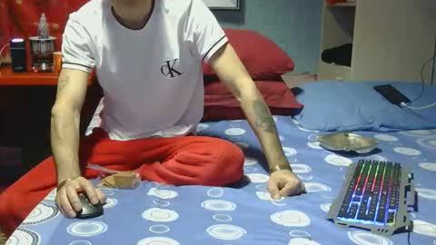 Snapshot of rogobeteilie chatting on February 27, 2026, 10:04 am Banderas online show from February 27, 2026, 10:04 am