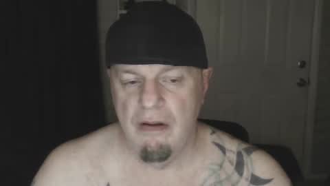 roinaz online show from February 1, 2025, 7:05 am