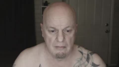 roinaz online show from February 18, 2025, 2:27 am