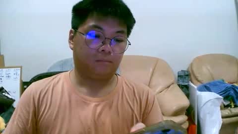 Rolleac online show from November 24, 2025, 4:18 pm