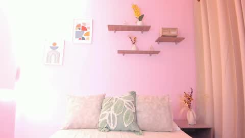 Snapshot of roma_lovee chatting on May 19, 2026, 11:27 am Roma online show from May 19, 2026, 11:27 am