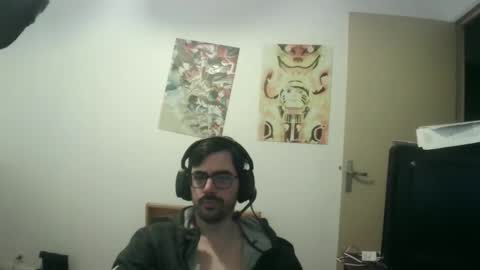 romainb72 online show from February 13, 2026, 7:26 am