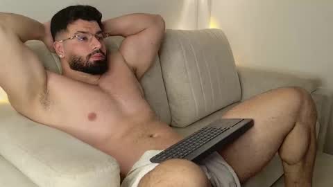 Snapshot of roman_lux chatting on January 13, 2026, 6:08 am Roman Lux online show from January 13, 2026, 6:08 am