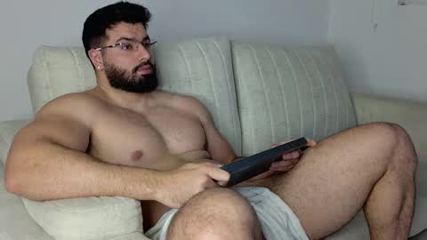 Snapshot of roman_lux chatting on February 3, 2026, 6:11 am Roman Lux online show from February 3, 2026, 6:11 am