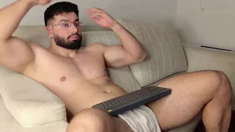 Snapshot of roman_lux chatting on February 7, 2026, 7:56 am Roman Lux online show from February 7, 2026, 7:56 am