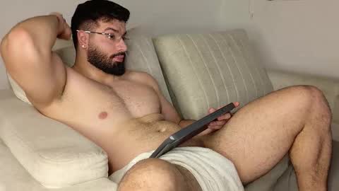 Snapshot of roman_lux chatting on February 13, 2026, 5:25 am Roman Lux online show from February 13, 2026, 5:25 am