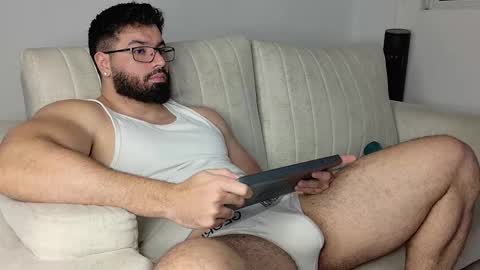 Snapshot of roman_lux chatting on February 19, 2026, 4:52 am Roman Lux online show from February 19, 2026, 4:52 am