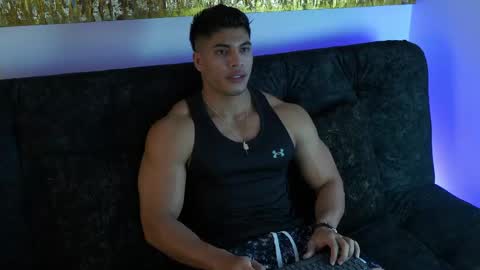 romano_kentt12 online show from April 17, 2026, 3:42 am