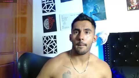 Roman online show from May 12, 2026, 9:01 pm