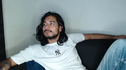 Snapshot of romanphoenix chatting on February 9, 2025, 1:22 am Roman online show from February 9, 2025, 1:22 am