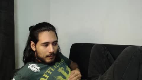 Snapshot of romanphoenix chatting on February 16, 2025, 6:43 am Roman online show from February 16, 2025, 6:43 am