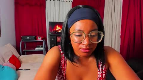 Snapshot of romantic_stargirl chatting on February 17, 2026, 1:13 am Is A Belle online show from February 17, 2026, 1:13 am