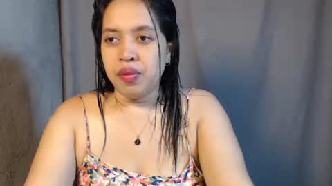Snapshot of romanticpinay chatting on November 27, 2025, 2:02 am romanticpinay online show from November 27, 2025, 2:02 am