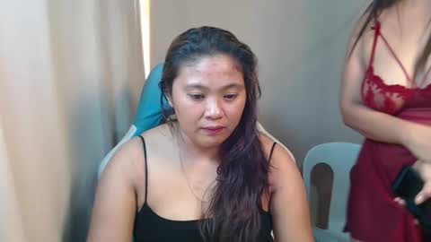 Snapshot of romanticpinay chatting on March 16, 2026, 1:55 am romanticpinay online show from March 16, 2026, 1:55 am