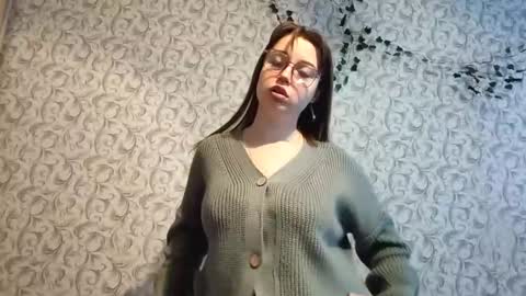 Snapshot of romeliamimozo chatting on December 14, 2025, 9:14 am Alya online show from December 14, 2025, 9:14 am