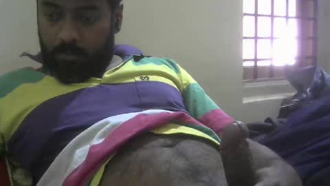 Snapshot of romeo7inch chatting on December 18, 2025, 8:09 am Punith online show from December 18, 2025, 8:09 am