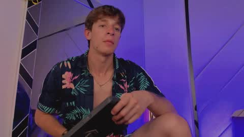 Snapshot of romeo_ricci1 chatting on January 12, 2025, 9:40 pm Romeo Ricci online show from January 12, 2025, 9:40 pm