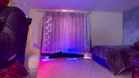 Snapshot of romeocolin_ chatting on March 7, 2026, 5:54 pm R O M E O online show from March 7, 2026, 5:54 pm